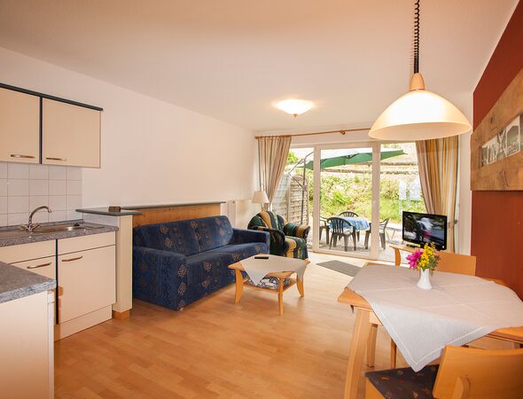 Ferienwohnung 12 Wohnbereich mit Küche