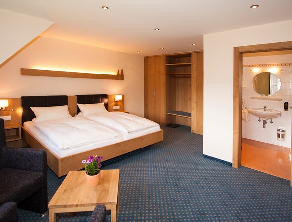 Gut Vorwald Doppelzimmer Schlafzimmer Bett
