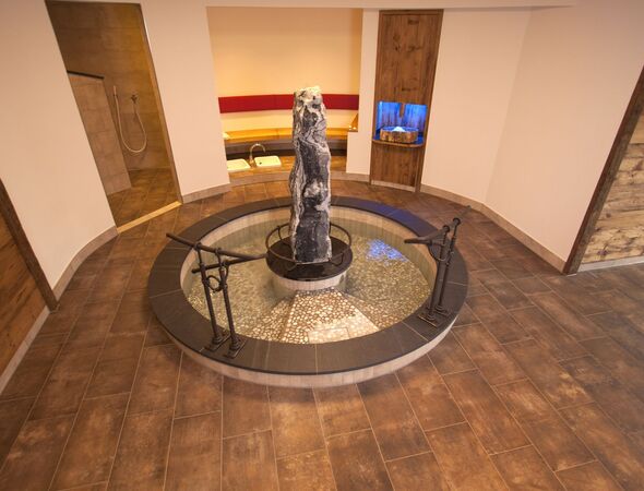 Gut Vorwald  Wellnessbereich Brunnen