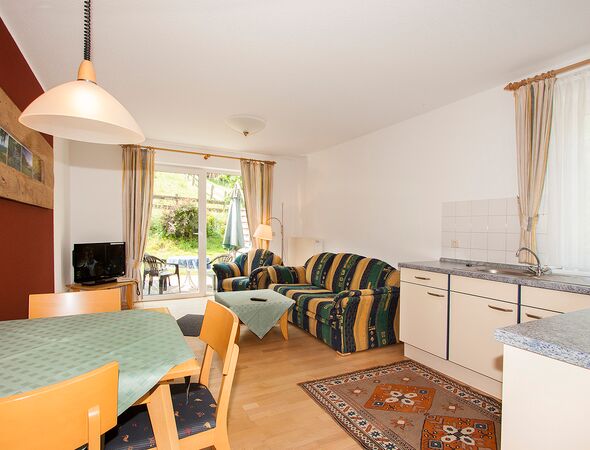 Vakantieappartement Bremberg woonkamer met keuken